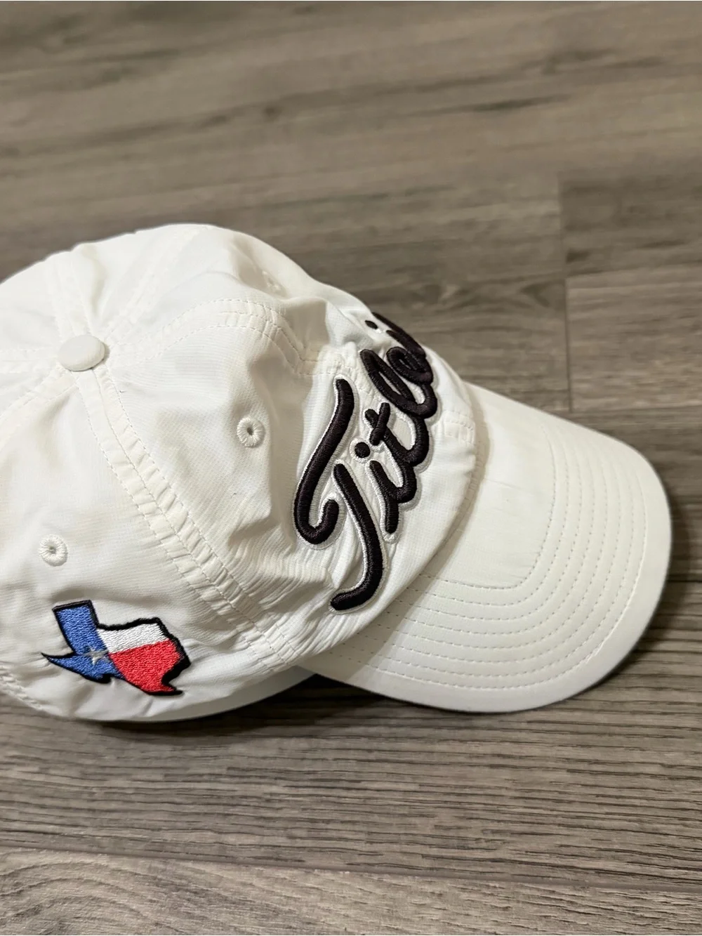 Titleist Cream Cap with Black Script Logo